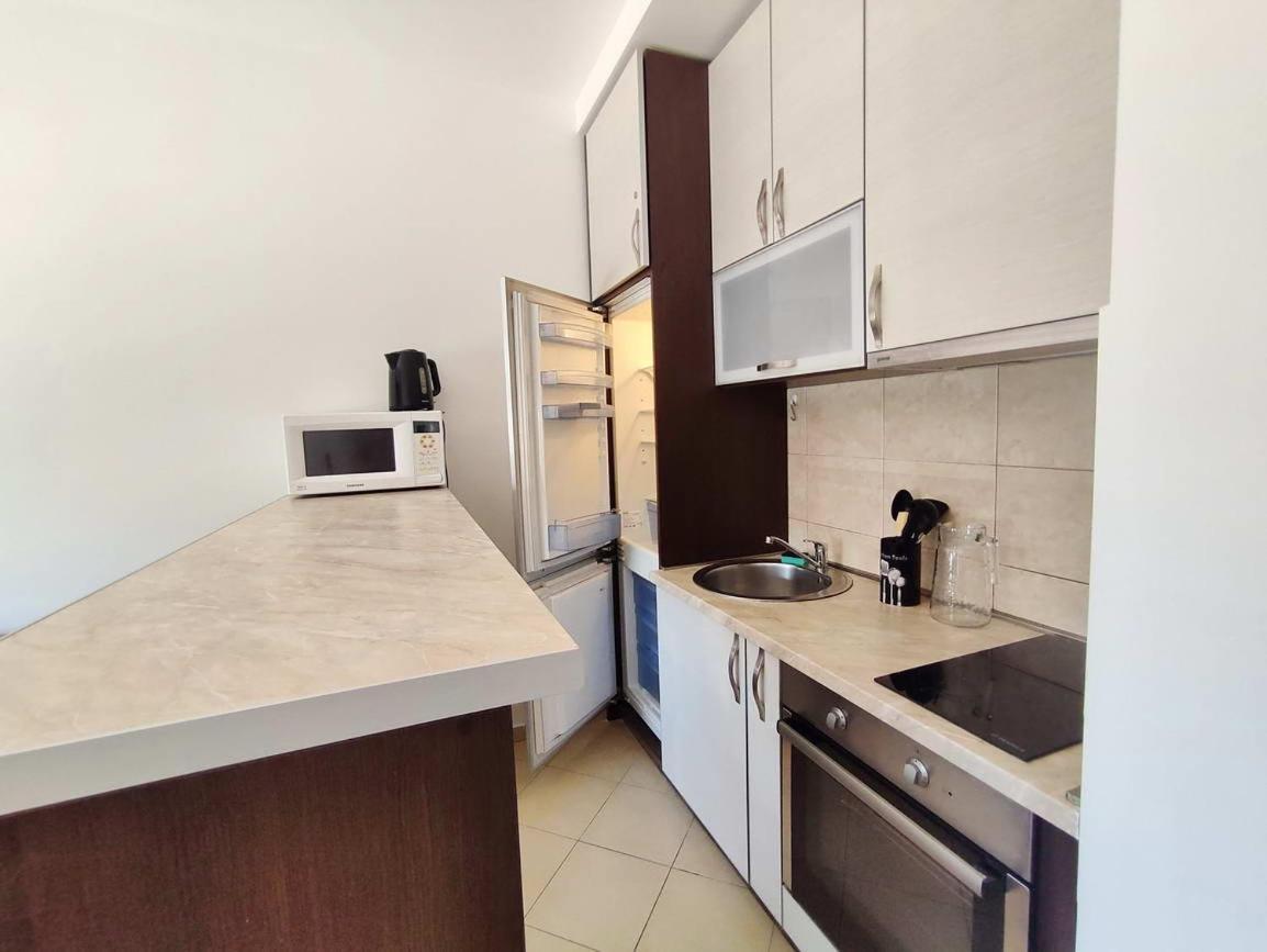 Apartment Adrialux Будва Экстерьер фото